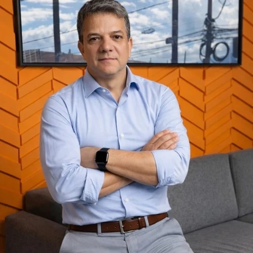 Retrato profissional de Cristiano Amaral, Gestor Imobiliário em Uberlândia